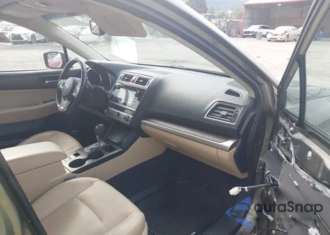 2016 Subaru Outback 2.5I Limited z USA, uszkodzony, nr VIN 4S4BSALC0G3235341